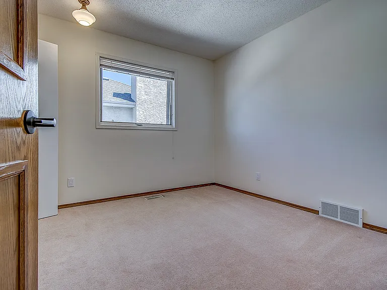 8010 Schubert Gate NW — Photo 18