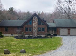 1237 Peaceable St, Ballston Spa, NY 12020