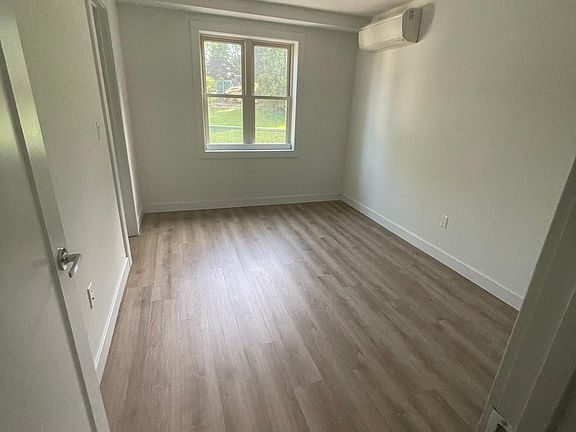 3rd image of 11 Highland Ave APT 2A