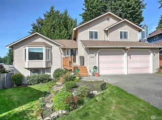 2221 Field Ave NE, Renton, WA 98059