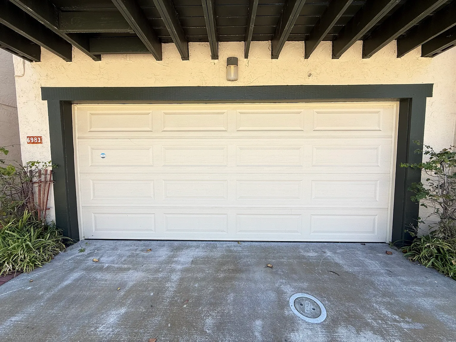 3 bed, 1450 sqft, $4,400 — Photo 1