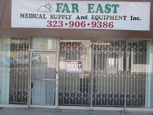 1st image of 4426 Beverly Blvd
