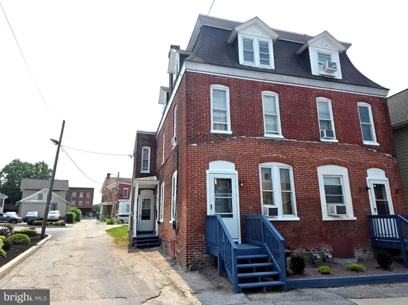 131 E Chestnut St #133, Hanover, PA 17331