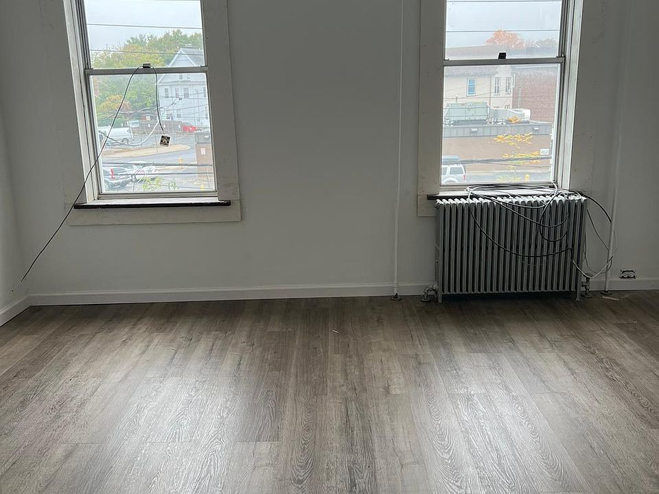 1st image of 759 Yonkers Ave APT 2