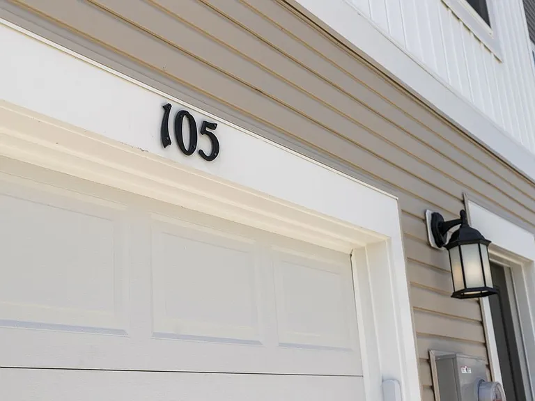 105 Milburn Dr — Photo 4