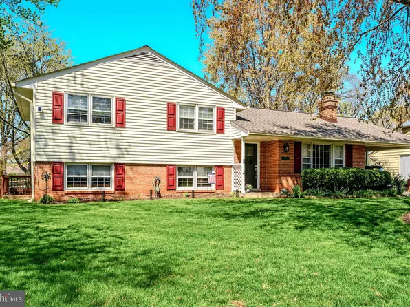 14812 Wood Home Rd, Centreville, VA 20120