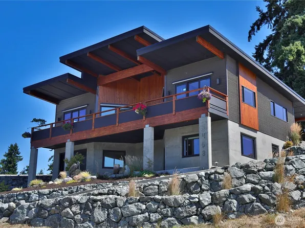 5453 Harborside Lane, Freeland, WA 98249