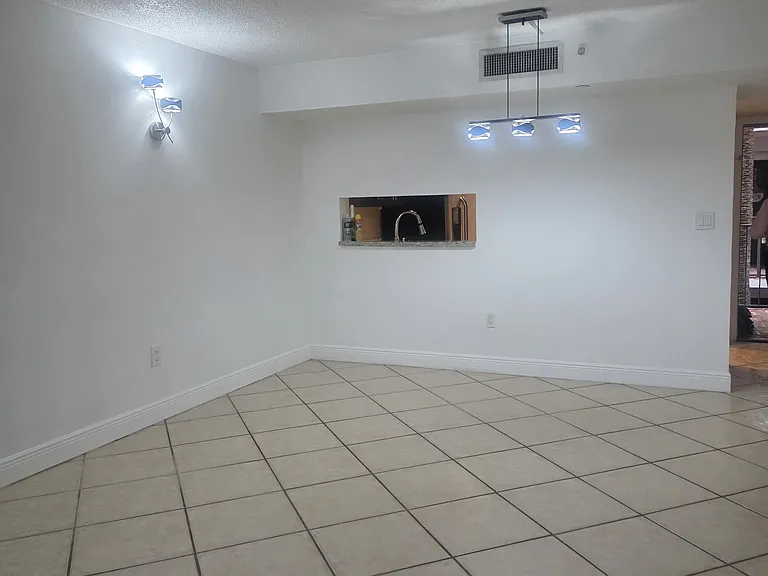 8730 SW 133rd Avenue Rd #32 — Photo 6