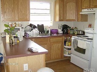 2nd image of 47 Shirley Ln