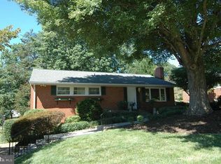 5310 Oldcastle Ln, Springfield, VA 22151