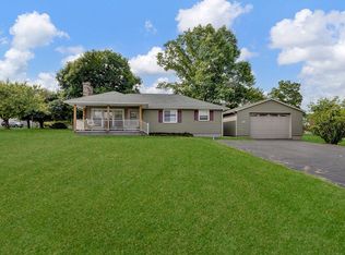 503 Blackhawk Rd, Beaver Falls, PA 15010