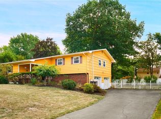 18 Crystal St, Spring Valley, NY 10977