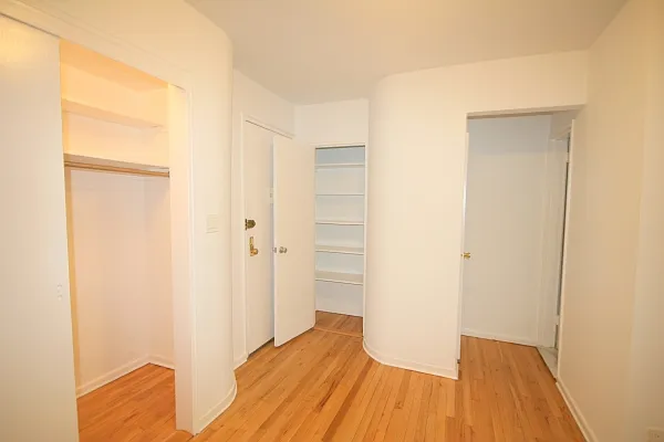 Rented by Citi Habitats | media 22