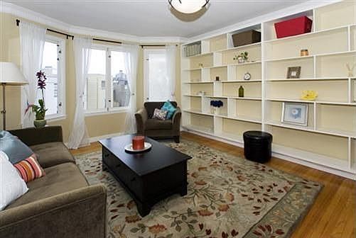 4th image of 42 Grand View Ave