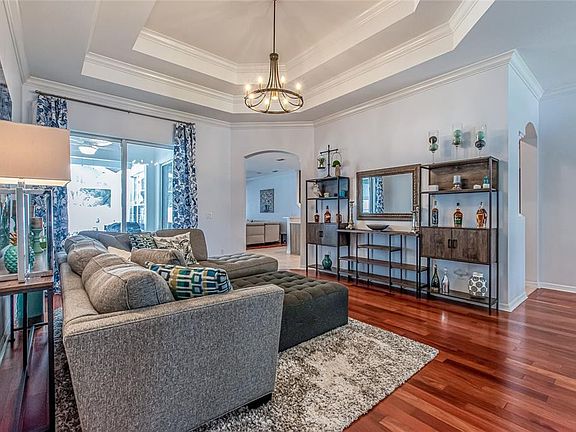 4th image of 606 Heritage Park Ct