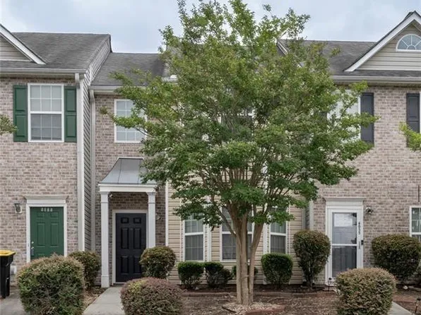 6045 Capitol Knl, Fairburn, GA 30213