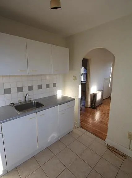 434 Biddle Ave #3 — Photo 6