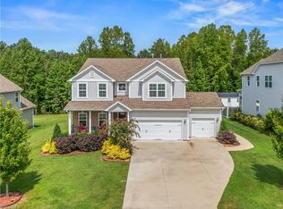 3107 Walker Ridge Dr, Walkertown, NC 27051