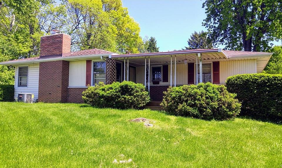 1st image of 131 Bryant Ave