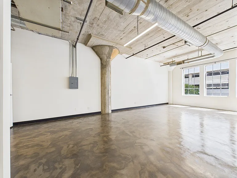 RiverFront live - Work Lofts — Photo 31