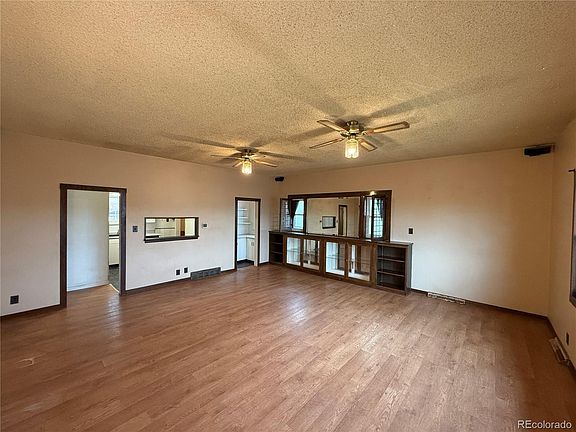 5th image of 1651 Routt Street