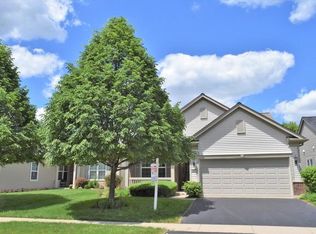 2769 Cascade Falls Cir, Elgin, IL 60124