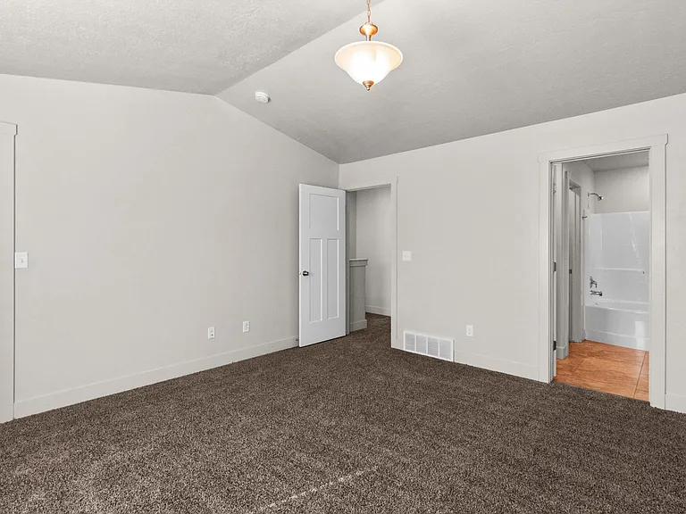 Greyhawk Townhomes — Photo 6