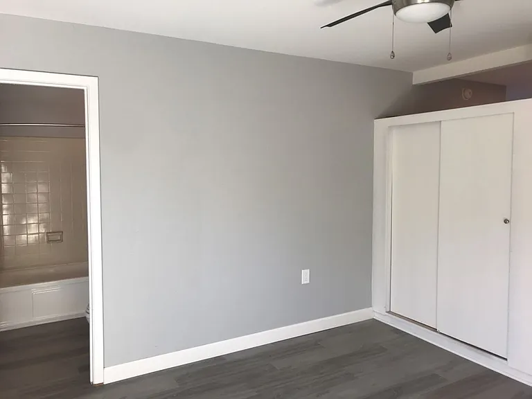828 D St — Photo 7