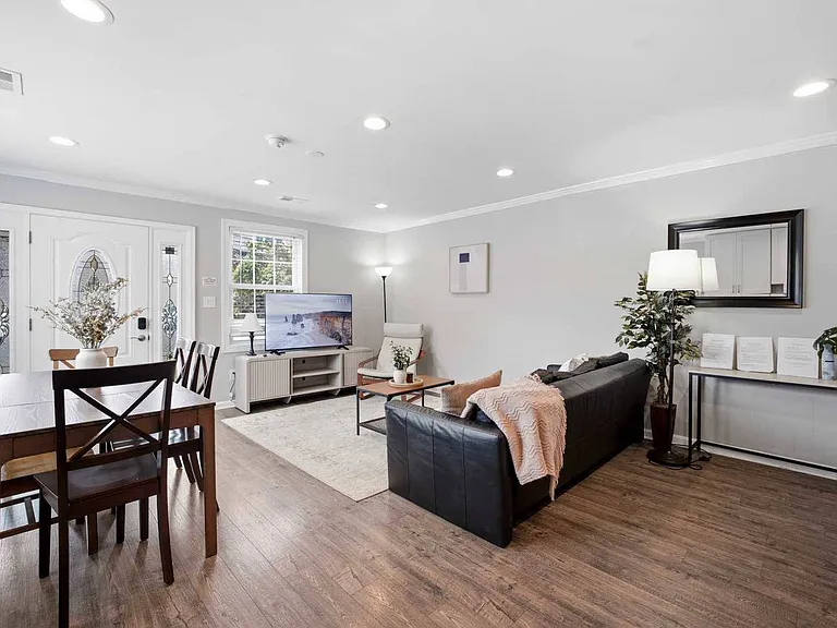 48 E Reed Ave — Photo 5