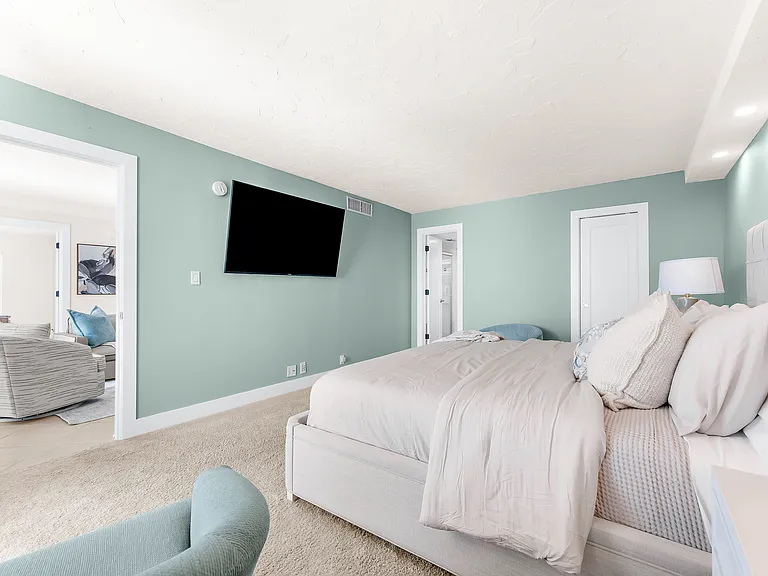 4401 Gulf Of Mexico Dr #907 — Photo 33