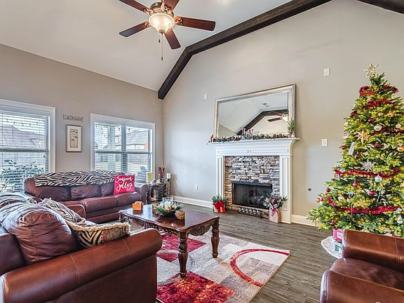 5th image of 173 Littleton Way