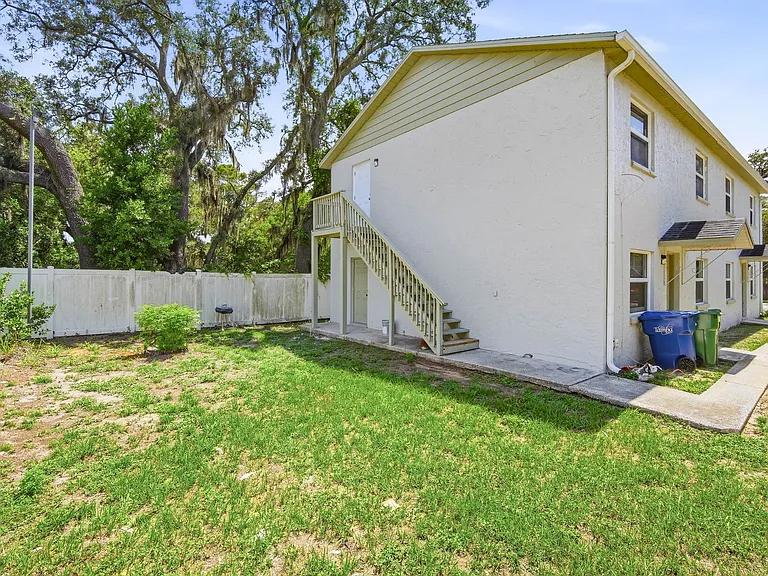 7309 N Hutton Pl #D — Photo 4