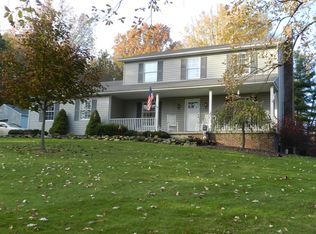 17450 Mill Rd, Berlin Center, OH 44401