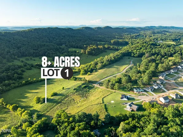 803 Franklin Dr, Maryville, TN 37804