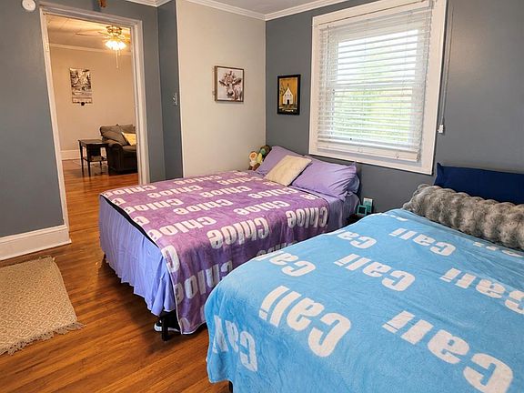4th image of 525 Shinn Cir