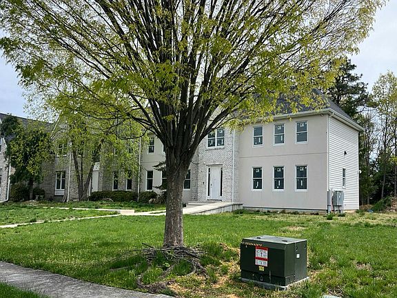 2nd image of 2287 Maple Manor Ct