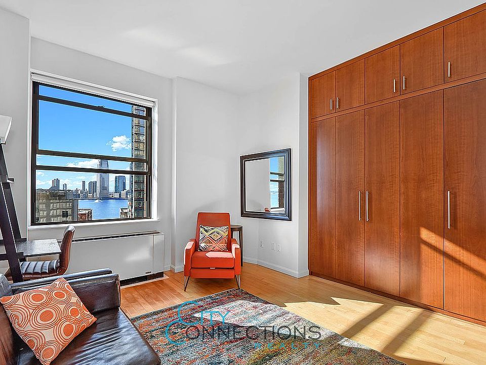 1st image of 20 West St APT 15D