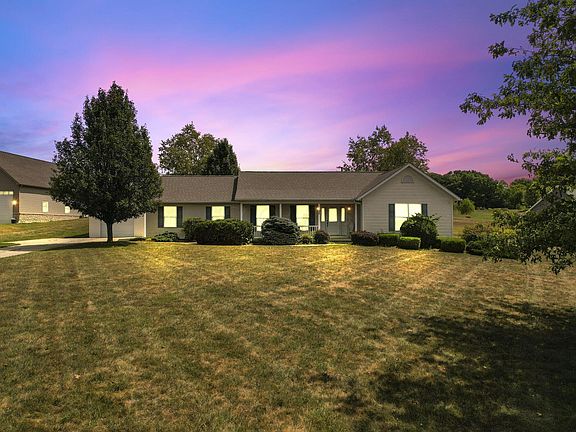 2nd image of 323 Hickory Way