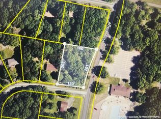 201 Segatti Cir, Bushkill, PA 18324