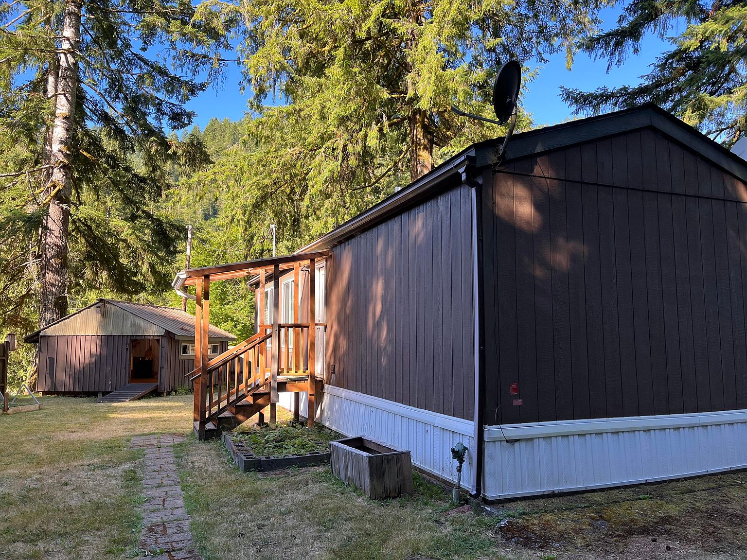 24880 Trask River Rd, Tillamook, OR 97141 Zillow