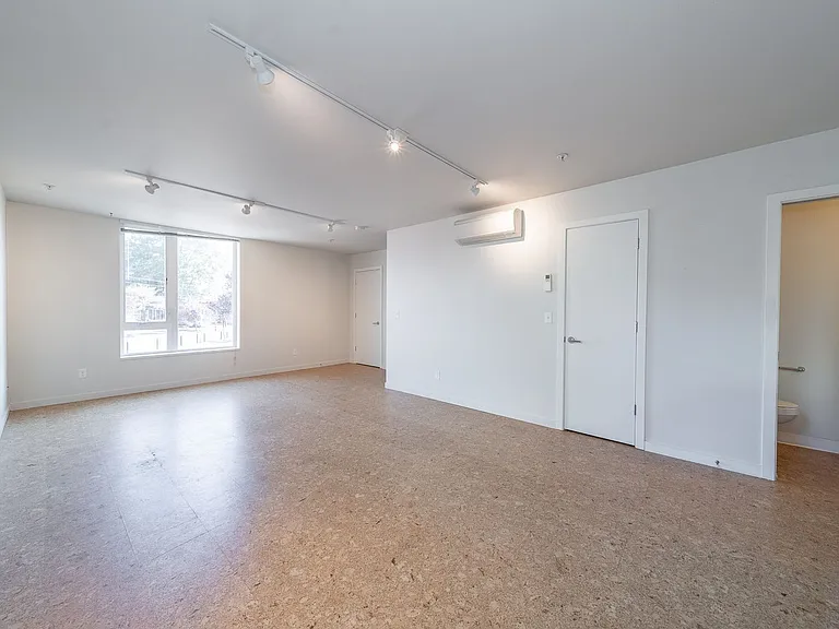 Adrianna Apartments — Photo 4