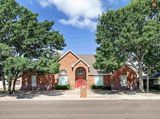 28 Regency Sq, Hobbs, NM 88242