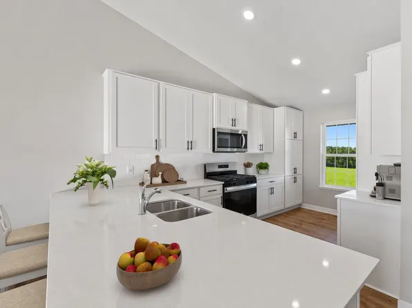 7329 Imperial Way, Elko New Market, MN 55020