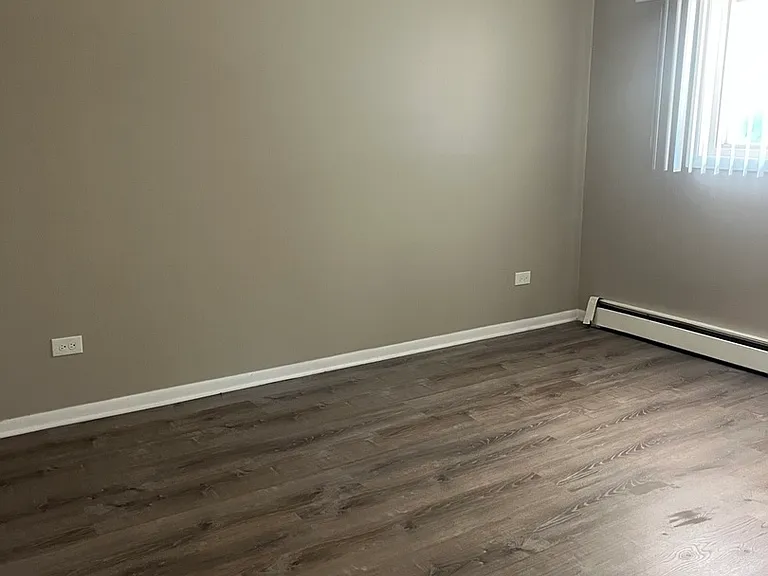 8817 S Roberts Rd #6 — Photo 7