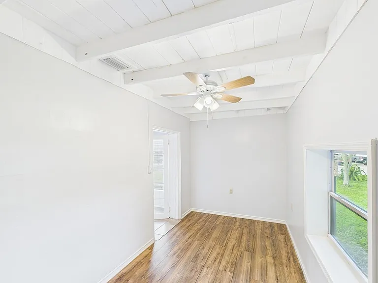 6385 105th Pl — Photo 18