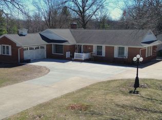 1106 E Franklin St, Bloomfield, IA 52537