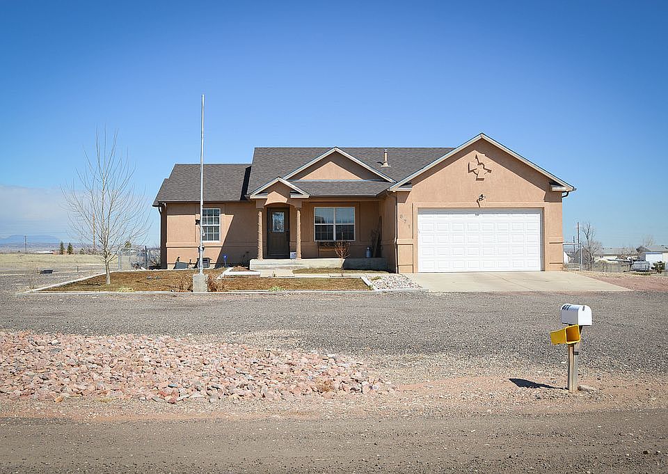 1st image of 871 E Saunders Dr