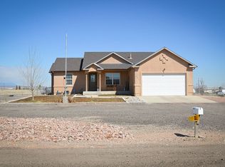 871 E Saunders Dr, Pueblo West, CO 81007