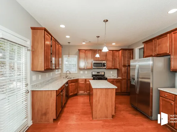 68 Tapestry Ln, Newnan, GA 30265