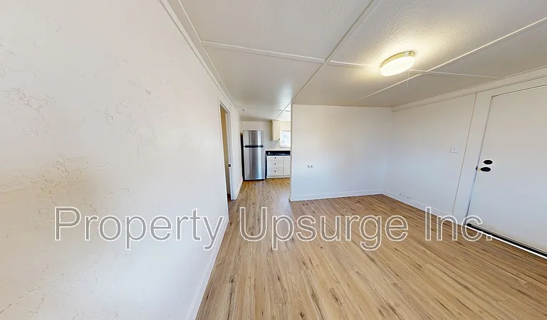 2712 Virginia Ave — Photo 3